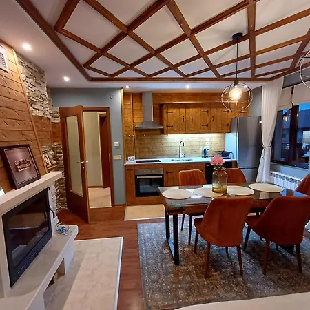 Mila Vip Apartment